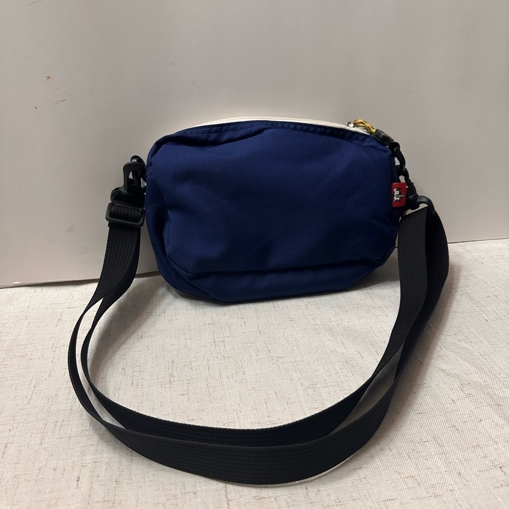 Chums Shoulder Bag - Picture 2 of 11